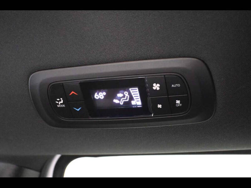 2024 Chrysler Pacifica Touring