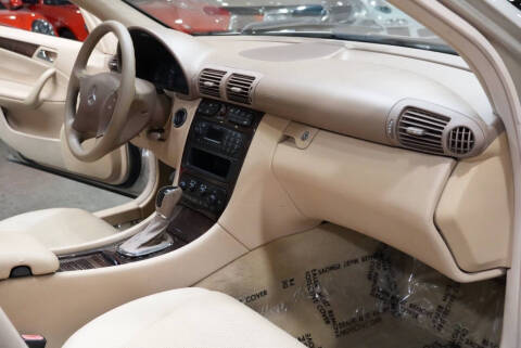 2004 Mercedes-Benz C-Class C 240 4MATIC