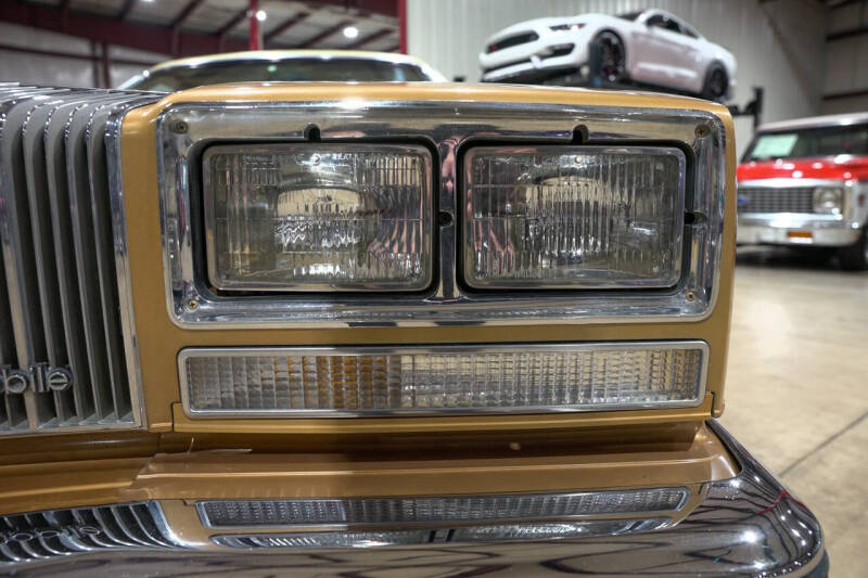 1977 Oldsmobile Cutlass Supreme