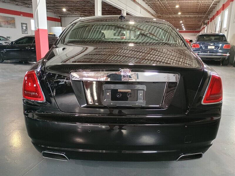 2010 Rolls-Royce Ghost 9