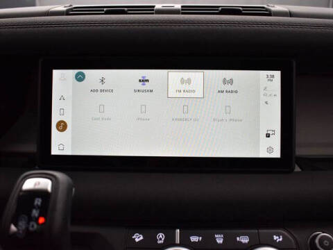 2023 Land Rover Defender 90 SE