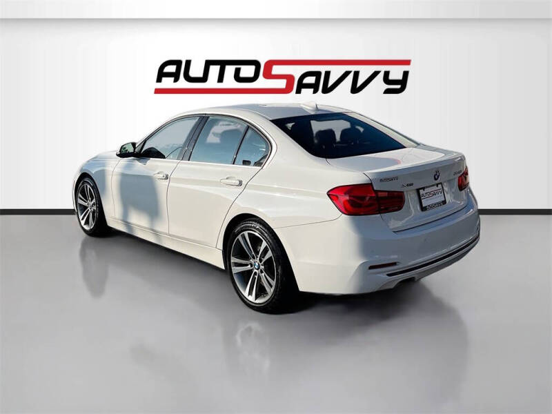 2018 BMW 3 Series 330i xDrive