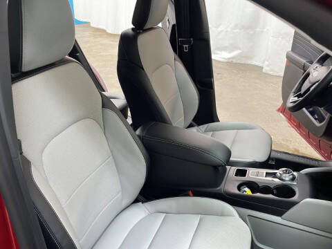 2026 Ford Escape Platinum