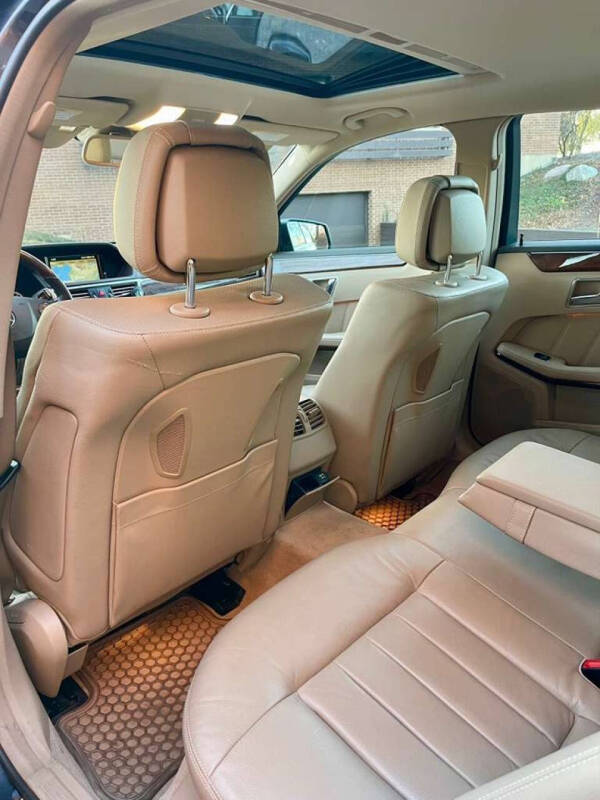 2011 Mercedes-Benz E-Class E 350 BlueTEC Luxury