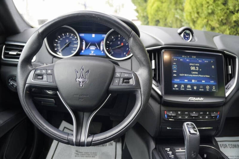 2020 Maserati Ghibli