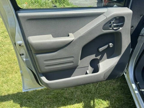 2016 Nissan Frontier S