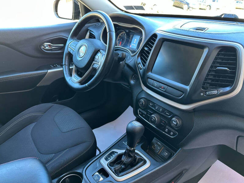 2018 Jeep Cherokee Latitude