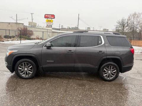 2017 GMC Acadia SLT-1