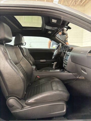 2012 Dodge Challenger R/T