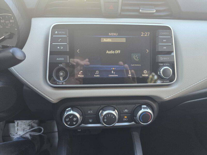 2021 Nissan Versa SV