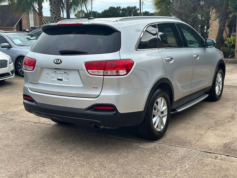 2017 Kia Sorento LX V6
