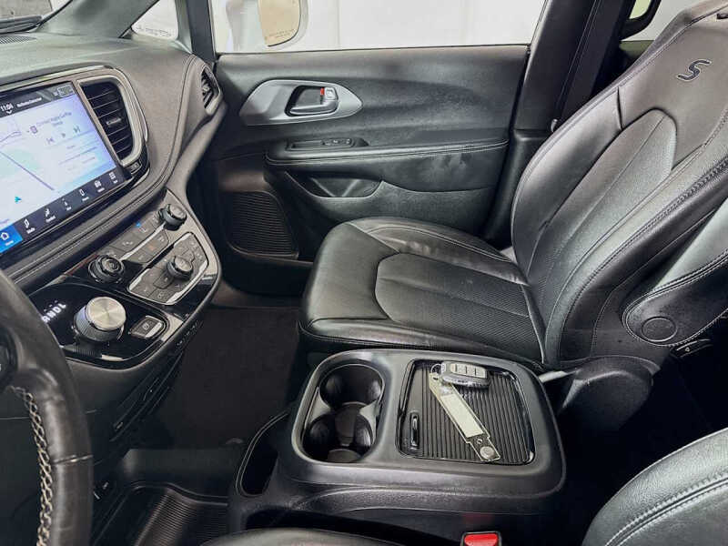 2021 Chrysler Pacifica Hybrid Touring L