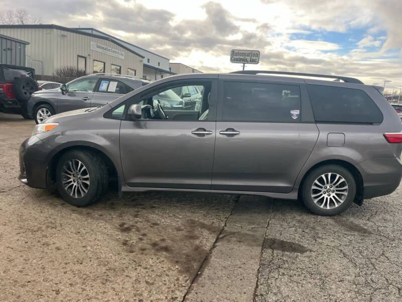2019 Toyota Sienna