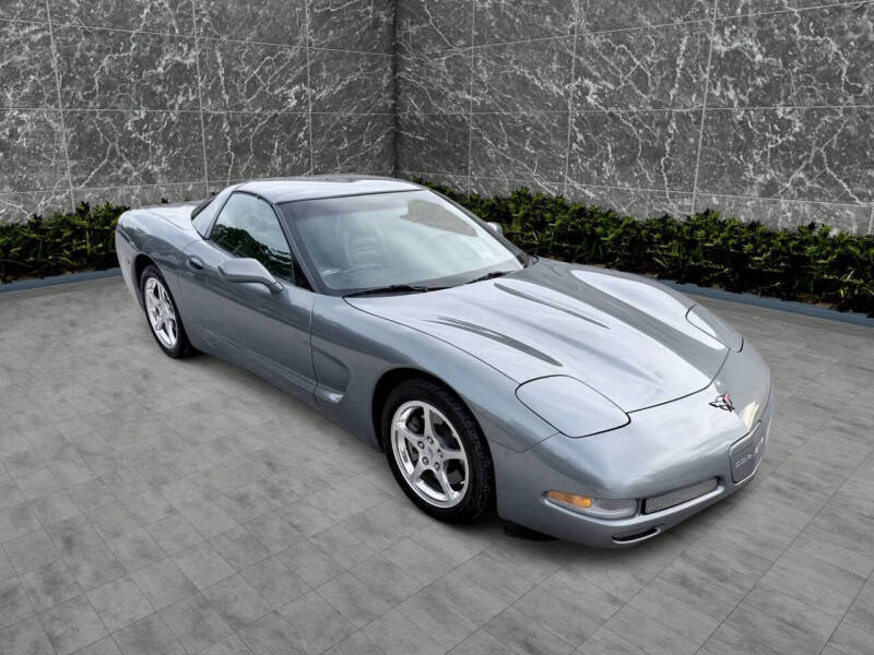 2004 Chevrolet Corvette