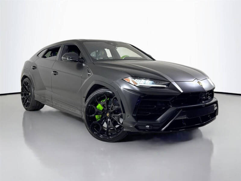 2022 Lamborghini Urus