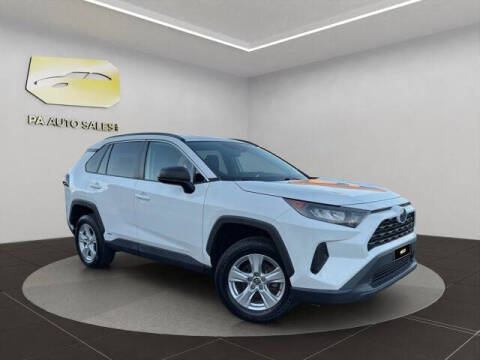 2020 Toyota RAV4 Hybrid LE
