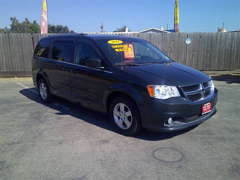 2011 Dodge Grand Caravan Crew