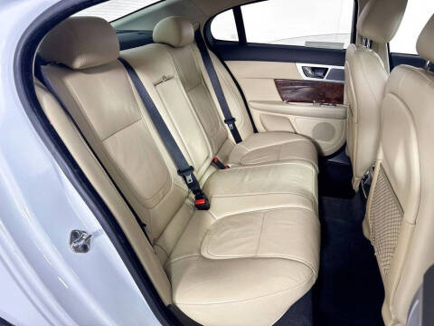 2012 Jaguar XF