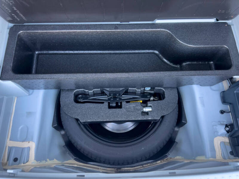 2014 Toyota Prius v Three