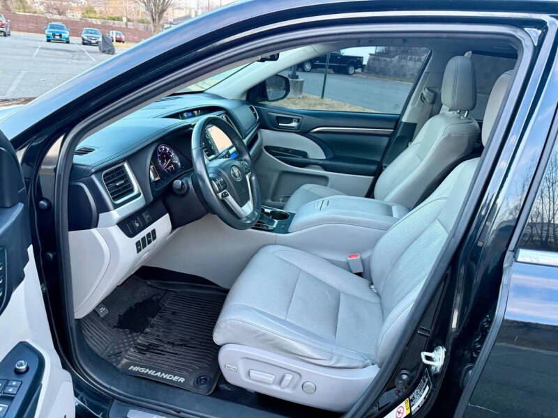 2014 Toyota Highlander