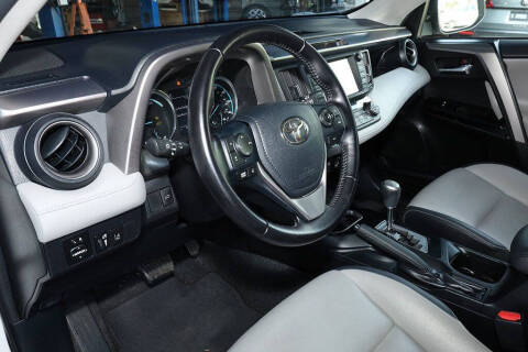 2016 Toyota RAV4 Hybrid Limited