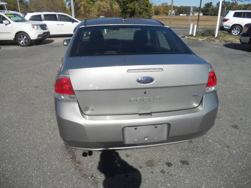 2008 Ford Focus SE photo 13