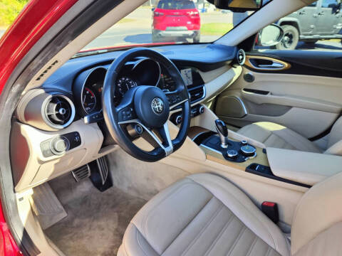 2019 Alfa Romeo Giulia Ti Lusso