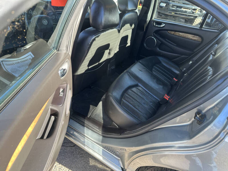 2005 Jaguar X-Type 3.0L