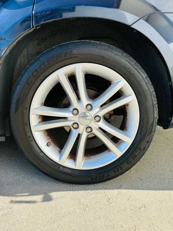 2012 Dodge Avenger SXT Plus