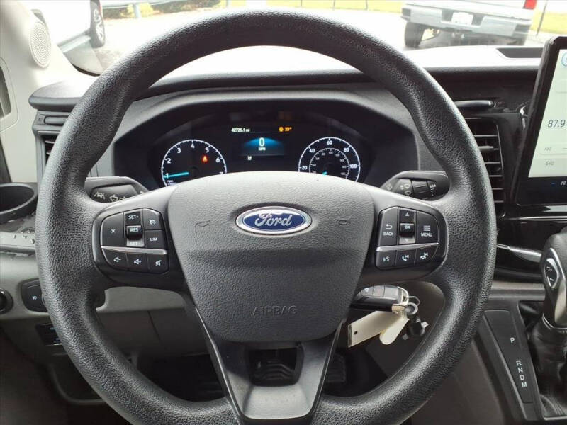 2023 Ford Transit 350 XLT