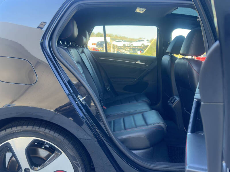 2017 Volkswagen Golf GTI Autobahn