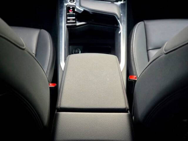 2022 Audi e-tron quattro Premium