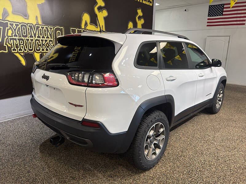 2020 Jeep Cherokee