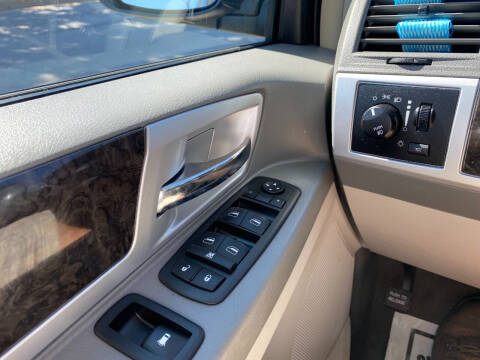 2010 Dodge Grand Caravan Crew