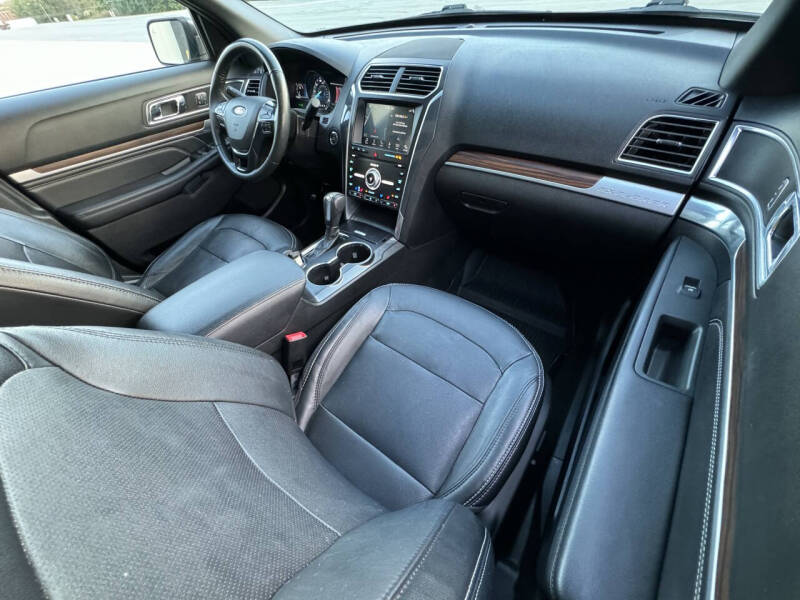 2019 Ford Explorer Limited