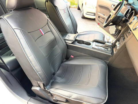 2005 Ford Mustang GT Deluxe