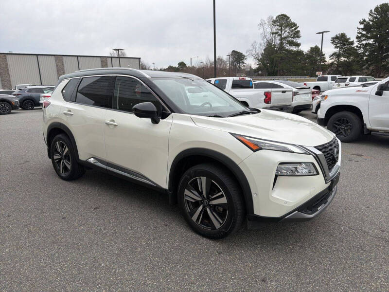 2023 Nissan Rogue SL