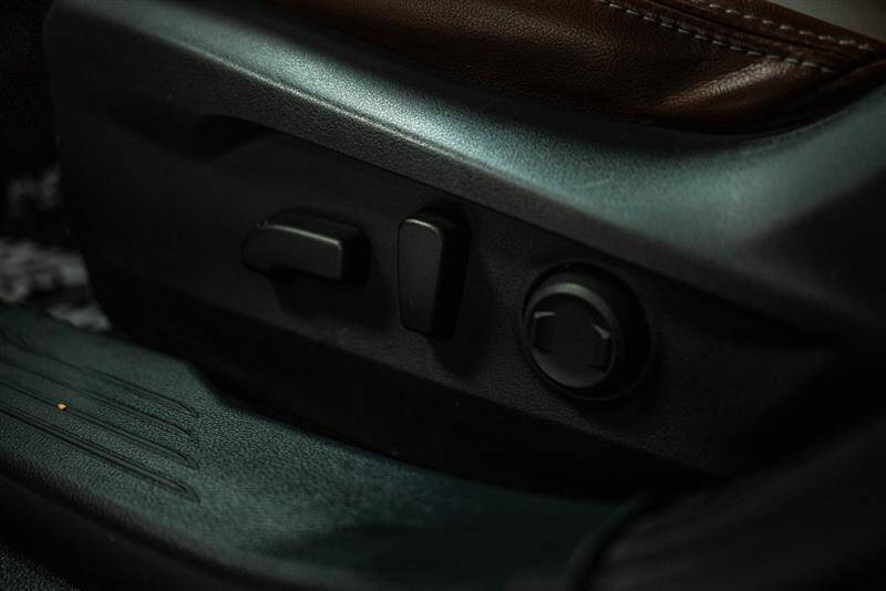 2022 Subaru Outback Touring XT