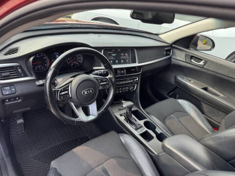 2019 Kia Optima S
