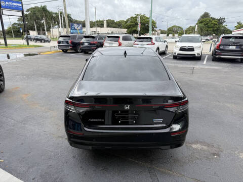 2023 Honda Accord Hybrid Touring