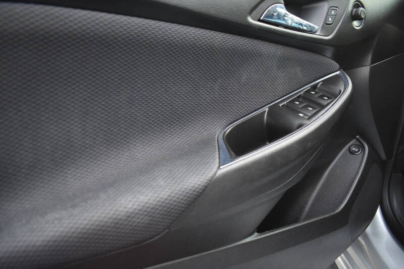 2016 Chevrolet Cruze LT Auto