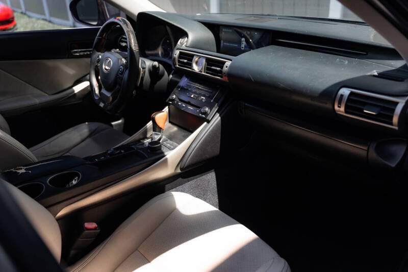 2014 Lexus IS 250