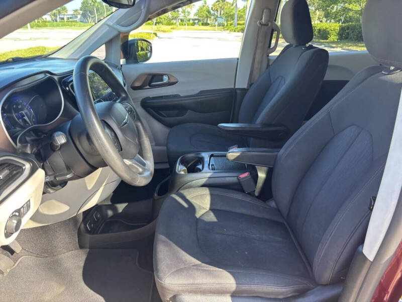 2017 Chrysler Pacifica Touring