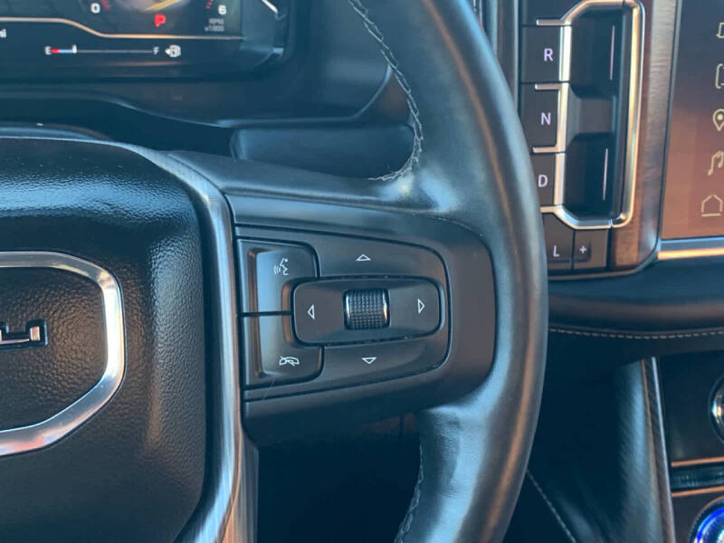 2023 GMC Yukon Denali Ultimate