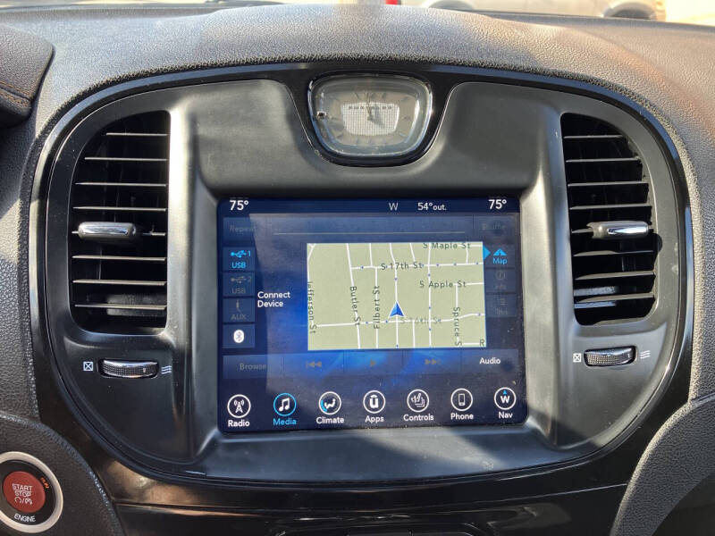 2017 Chrysler 300 S Alloy Edition