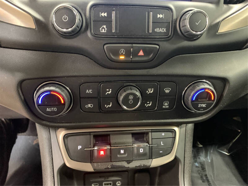 2022 GMC Terrain Denali