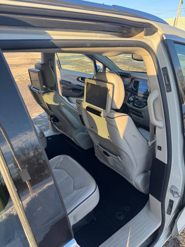 2017 Chrysler Pacifica Limited
