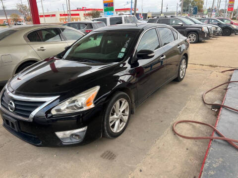 2014 Nissan Altima for sale at Hicks Auto Sales in West Monroe LA