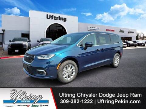 2023 Chrysler Pacifica for sale at Uftring Chrysler Dodge Jeep Ram in Pekin IL