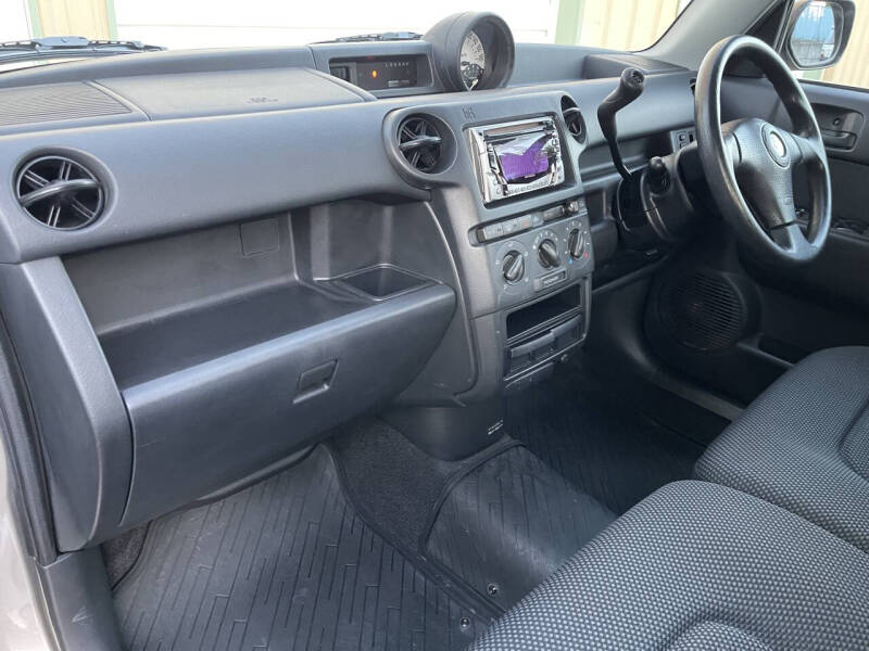 2000 Toyota BB